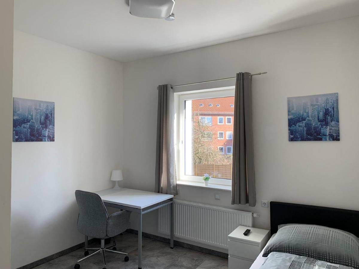 Werftstrasse 9A Lejlighedshotel Kiel Eksteriør billede